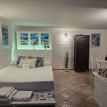 Accogliente Monolocale Con Giardino Privato Сasa de vacaciones Cannigione