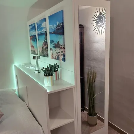 度假居 Accogliente Monolocale Con Giardino Privato 坎尼吉翁